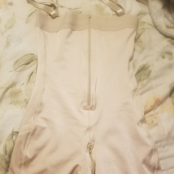 Luxo  Shaper 617 Strapless - Picture 3 of 6